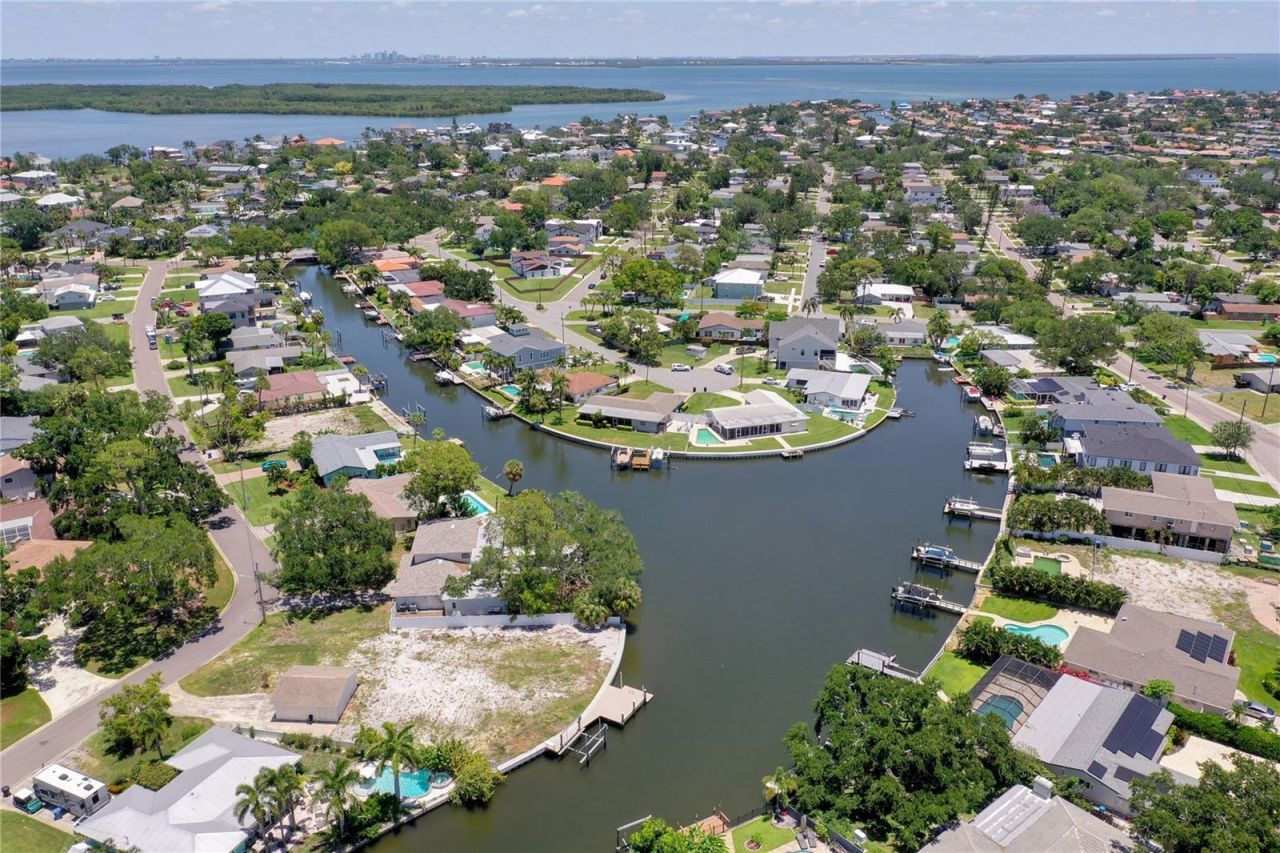 5119 Venetian Boulevard Ne, Saint Petersburg, FL 33703 Photo