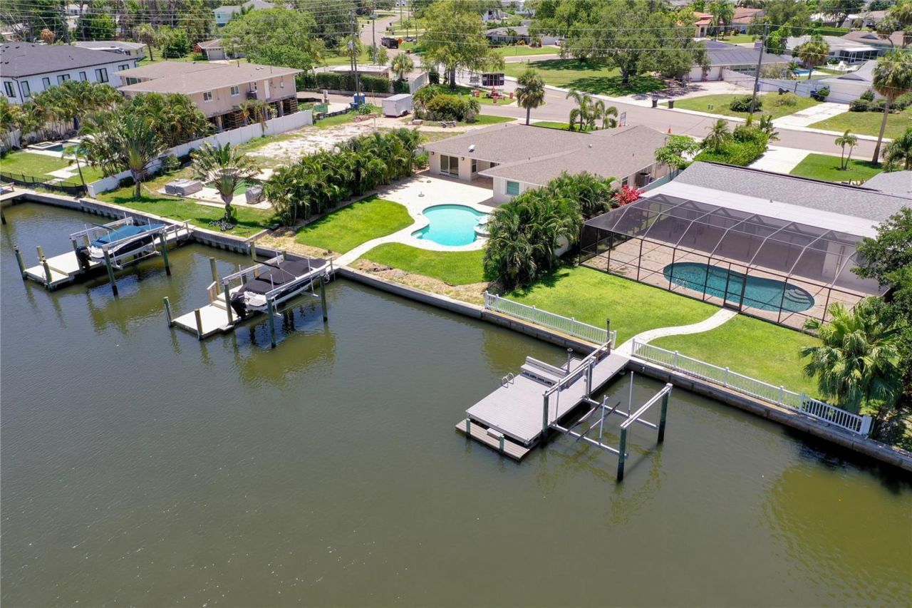 5119 Venetian Boulevard Ne, Saint Petersburg, FL 33703 Photo