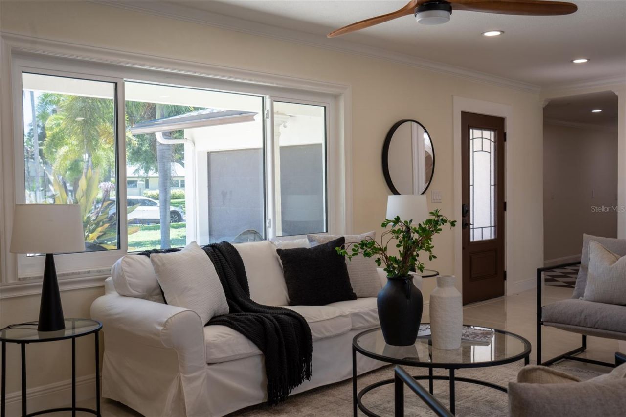5119 Venetian Boulevard Ne, Saint Petersburg, FL 33703 Photo
