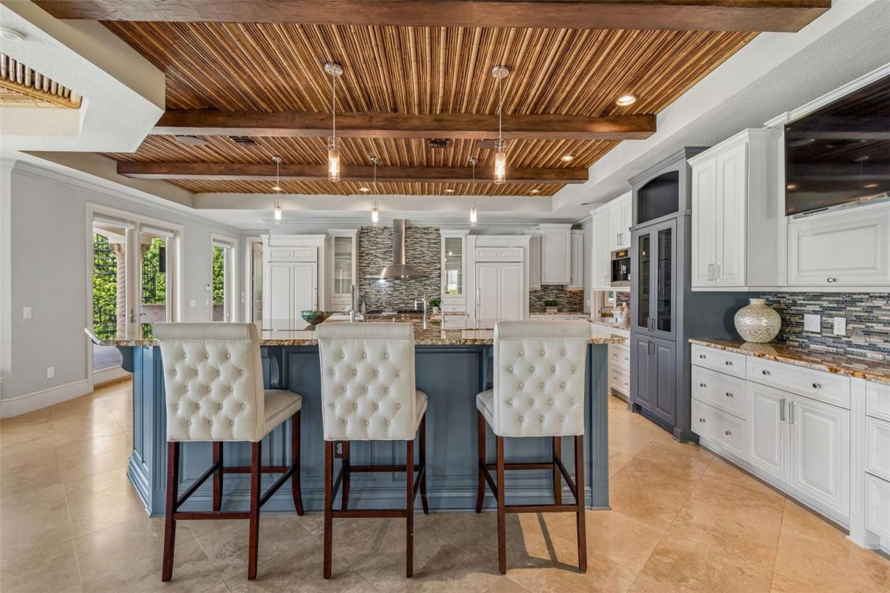 4927 Lyford Cay Road, Tampa, FL 33629 Photo