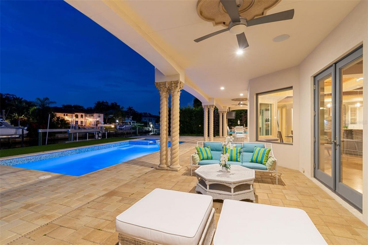 4927 Lyford Cay Road, Tampa, FL 33629 Photo