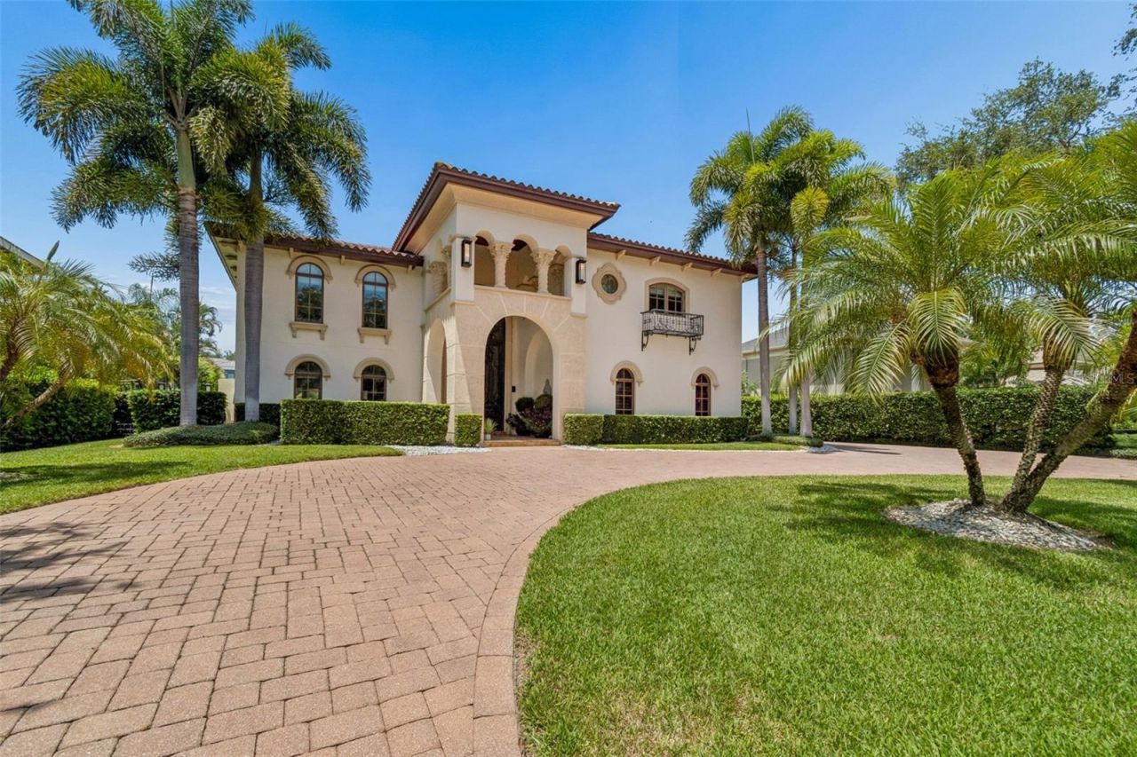 4927 Lyford Cay Road, Tampa, FL 33629 Photo