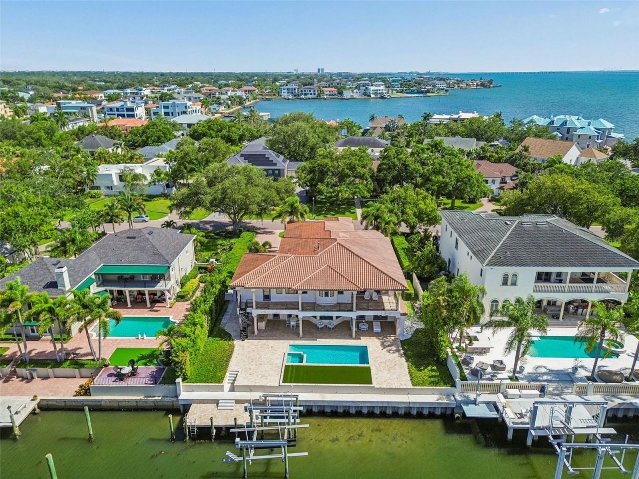 4927 Lyford Cay Road, Tampa, FL 33629 Photo