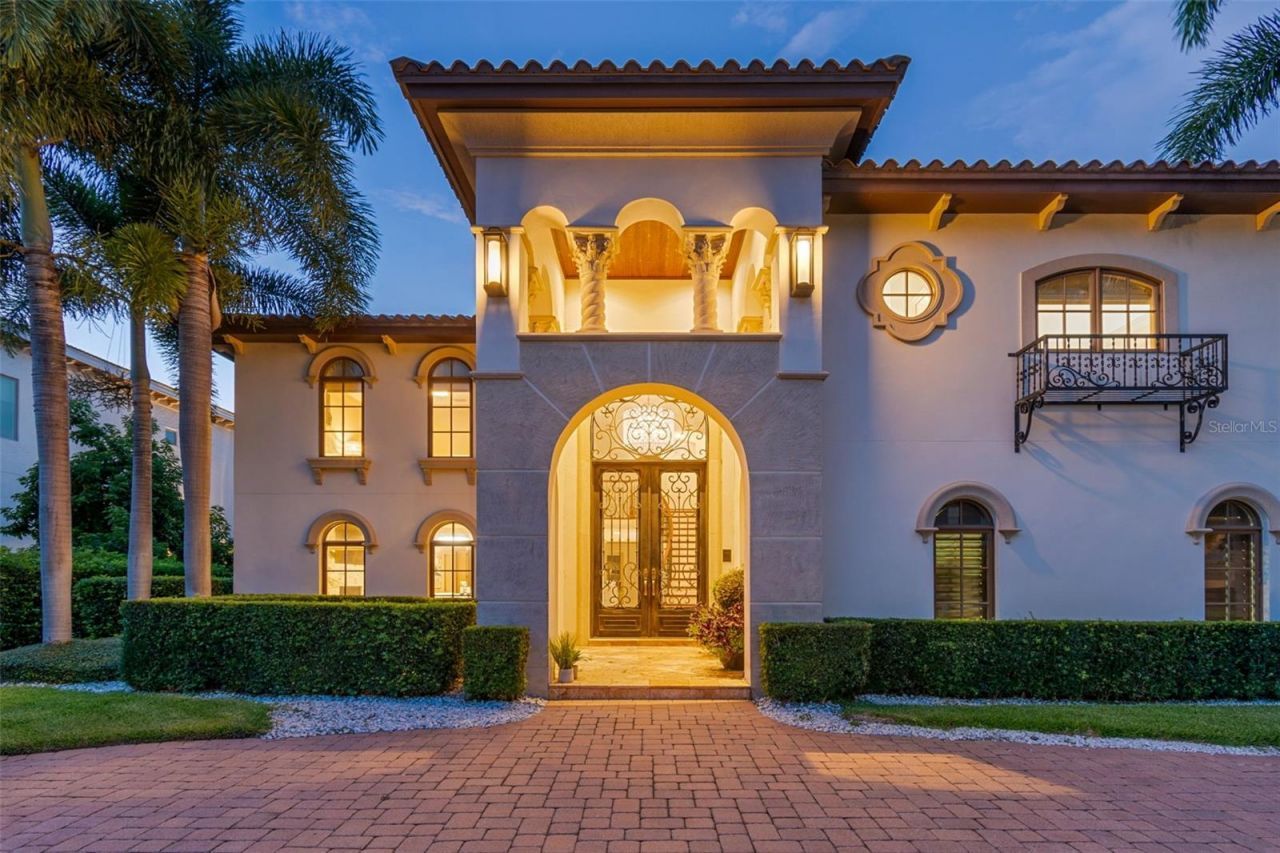 4927 Lyford Cay Road, Tampa, FL 33629 Photo