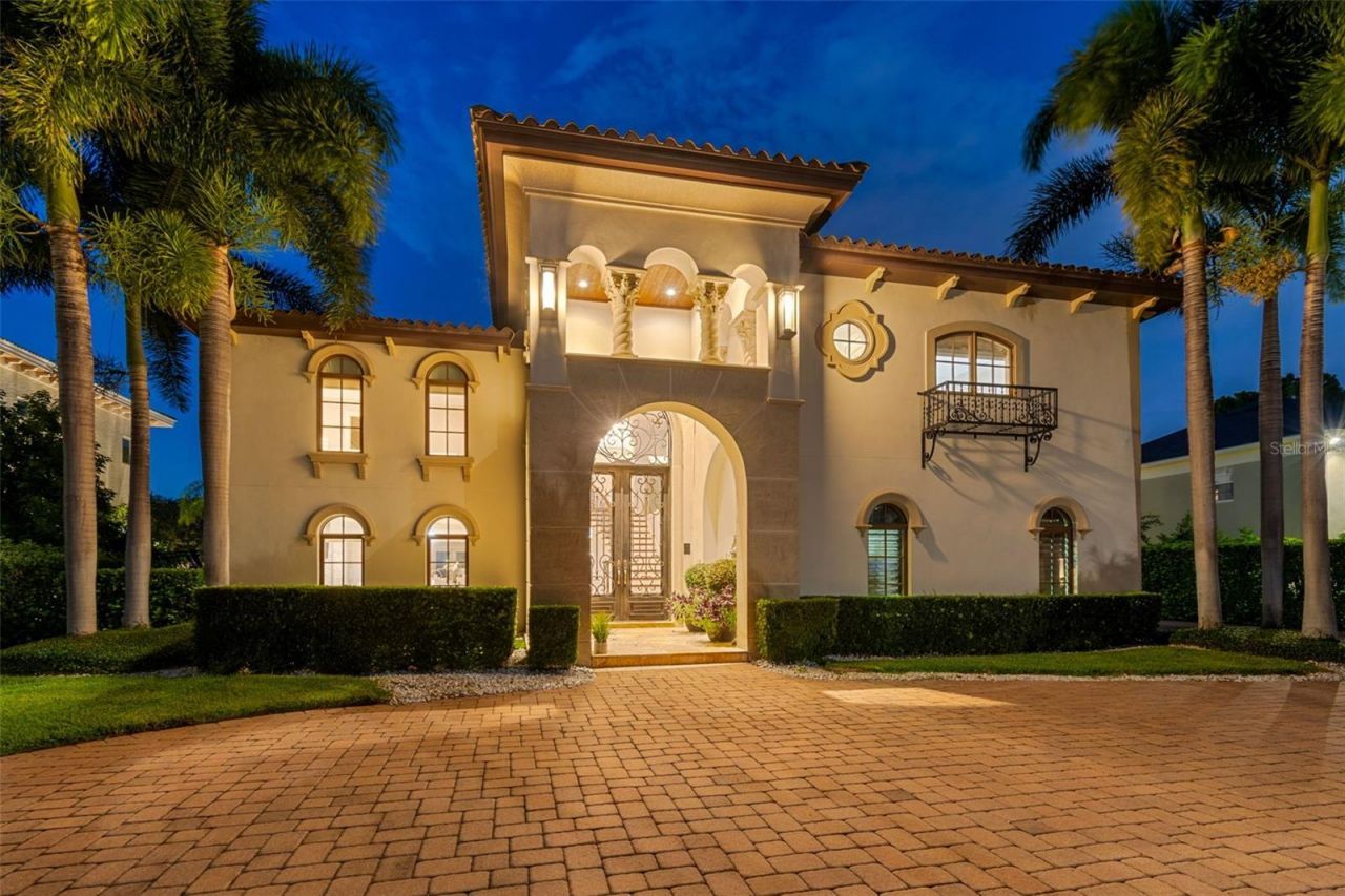4927 Lyford Cay Road, Tampa, FL 33629 Photo