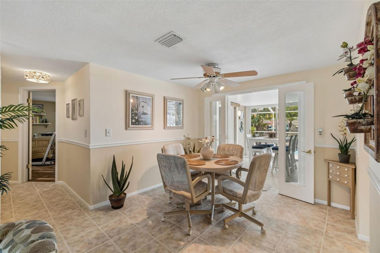 5843 Appletree Road, Holiday, FL 34690 Photo