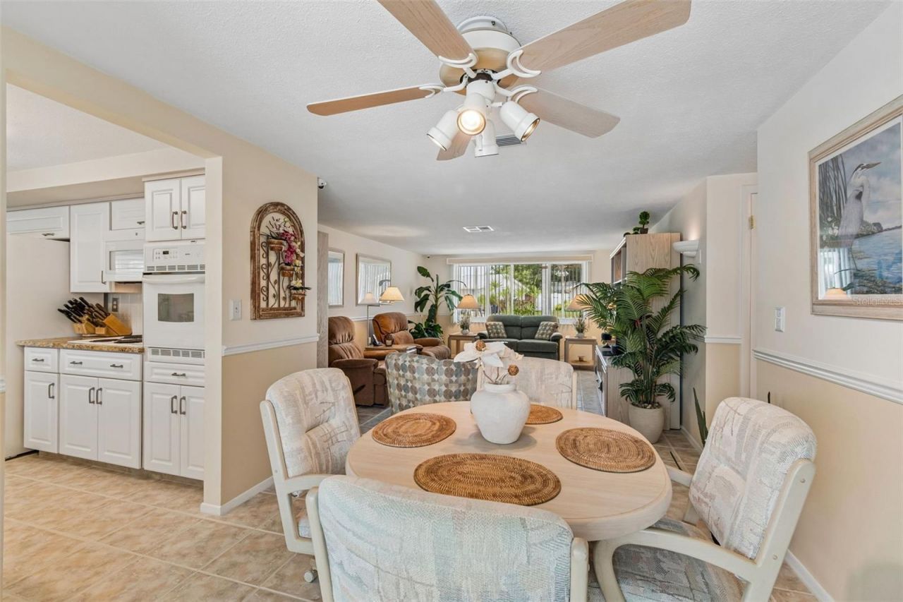 5843 Appletree Road, Holiday, FL 34690 Photo