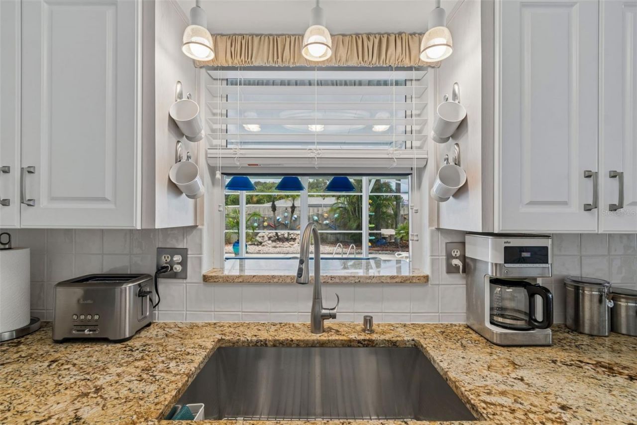 5843 Appletree Road, Holiday, FL 34690 Photo