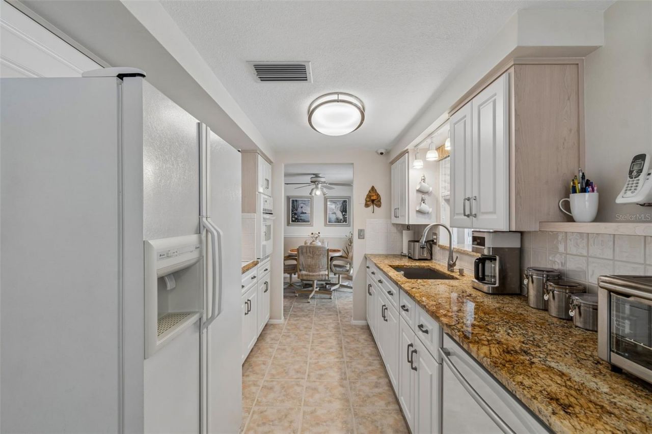 5843 Appletree Road, Holiday, FL 34690 Photo