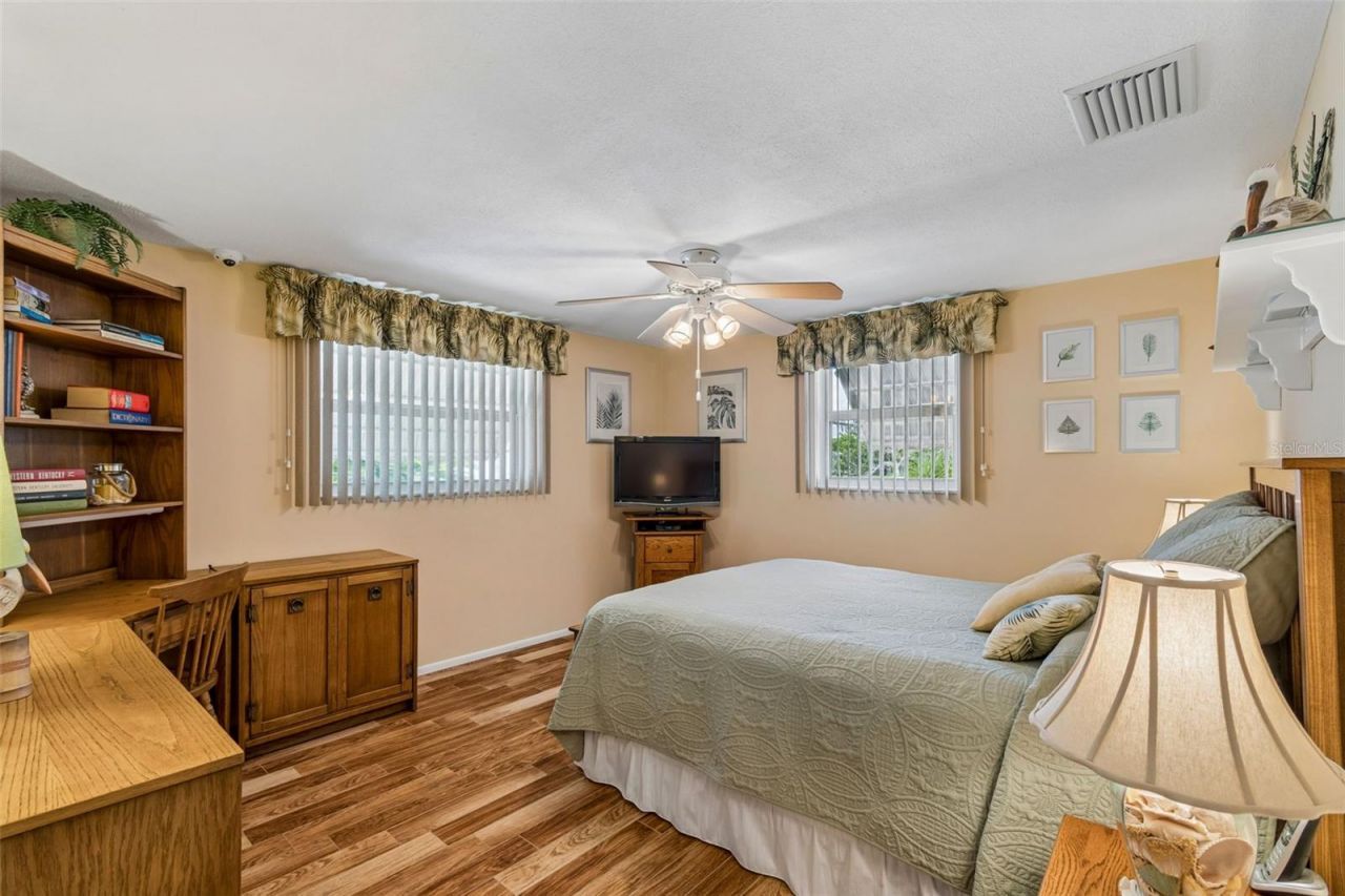 5843 Appletree Road, Holiday, FL 34690 Photo