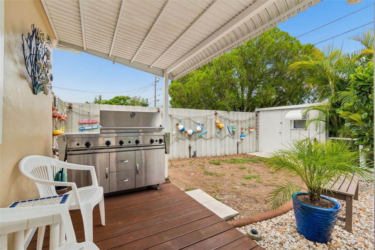 5843 Appletree Road, Holiday, FL 34690 Photo
