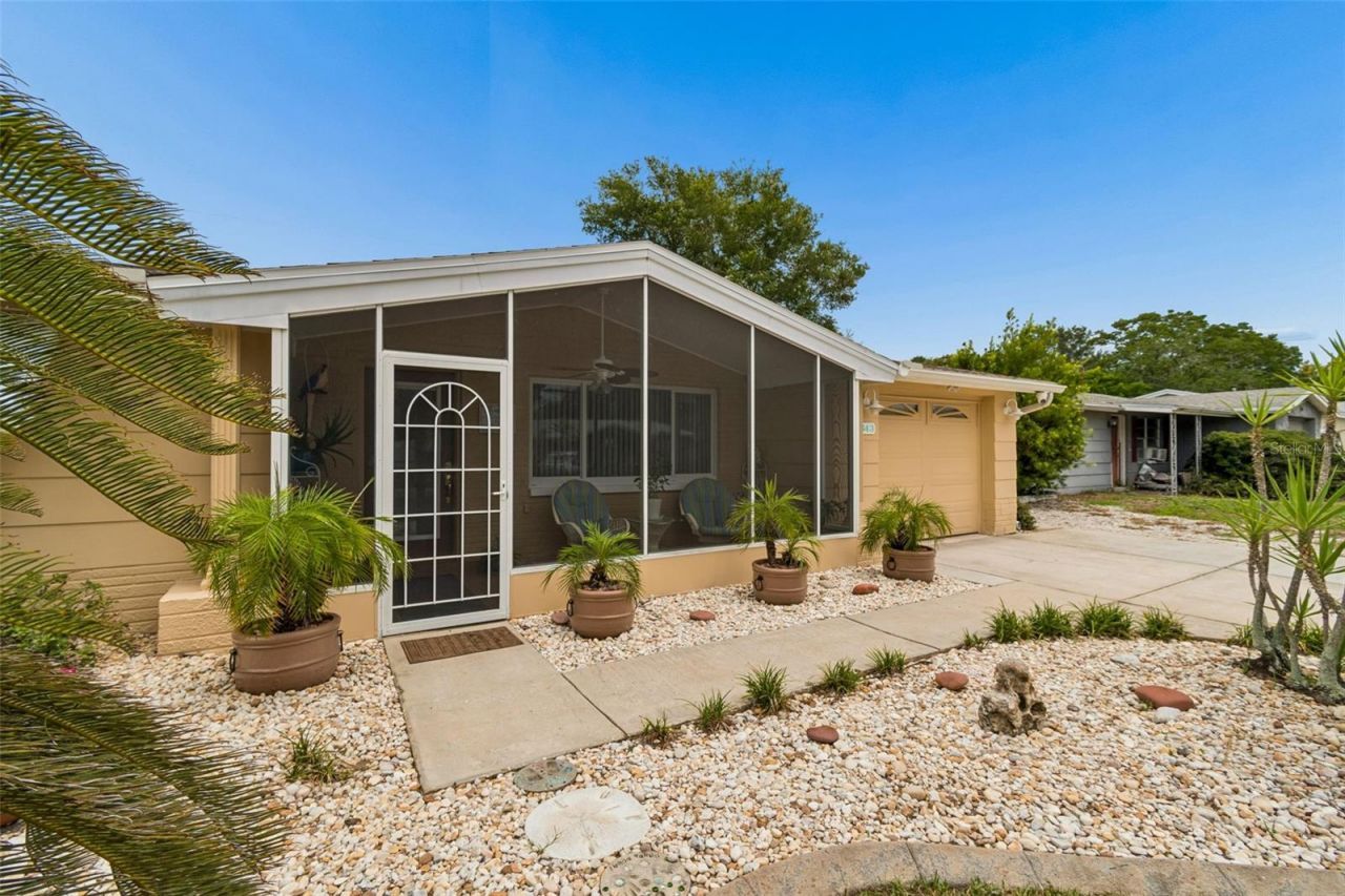 5843 Appletree Road, Holiday, FL 34690 Photo
