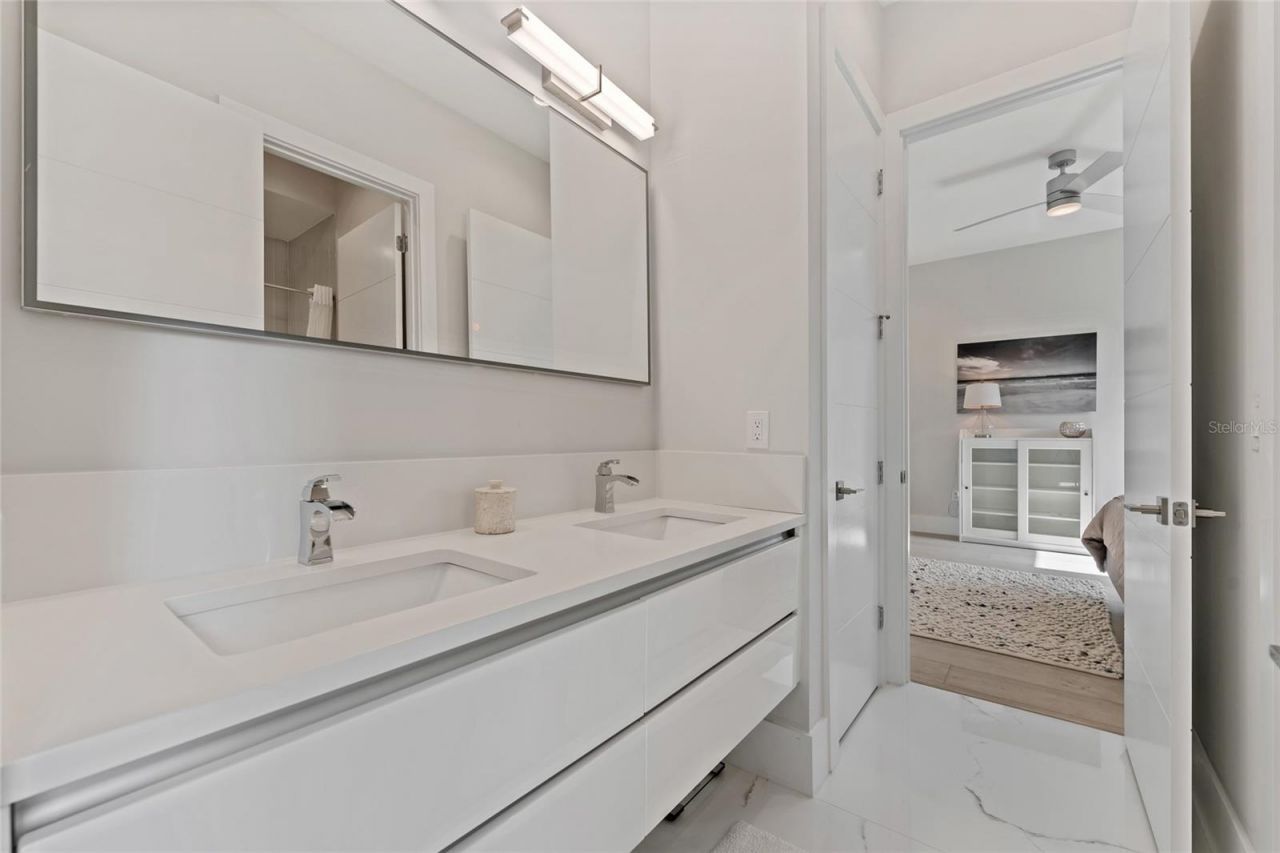 6159 Harbour Town Court, Orlando, FL 32819 Photo