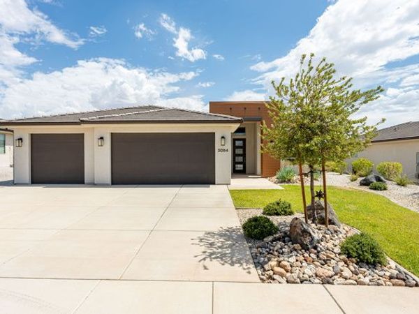 3084 E FUCHSIA DR , St. George, UT 84790