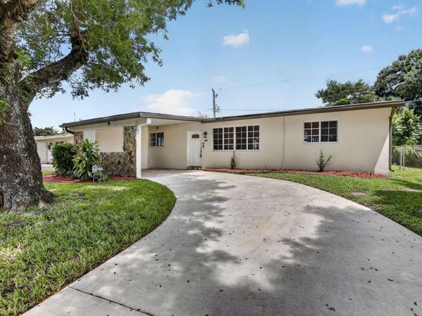 7231 Freedom Street, Hollywood, FL 33024