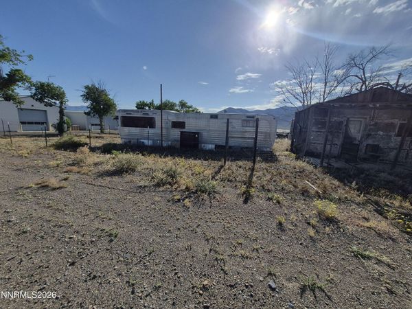 1423 Front Street, Mina, NV 89422