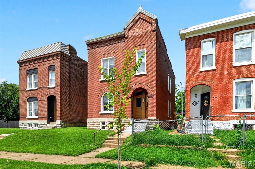 6823 Minnesota Avenue , Saint Louis, MO 63111 Main Photo