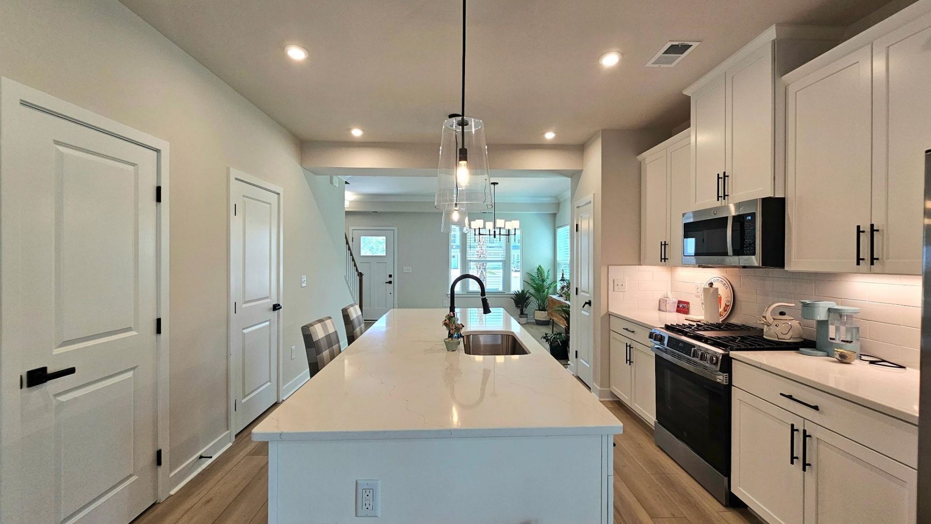 8802 Reya Rd  Photo 22