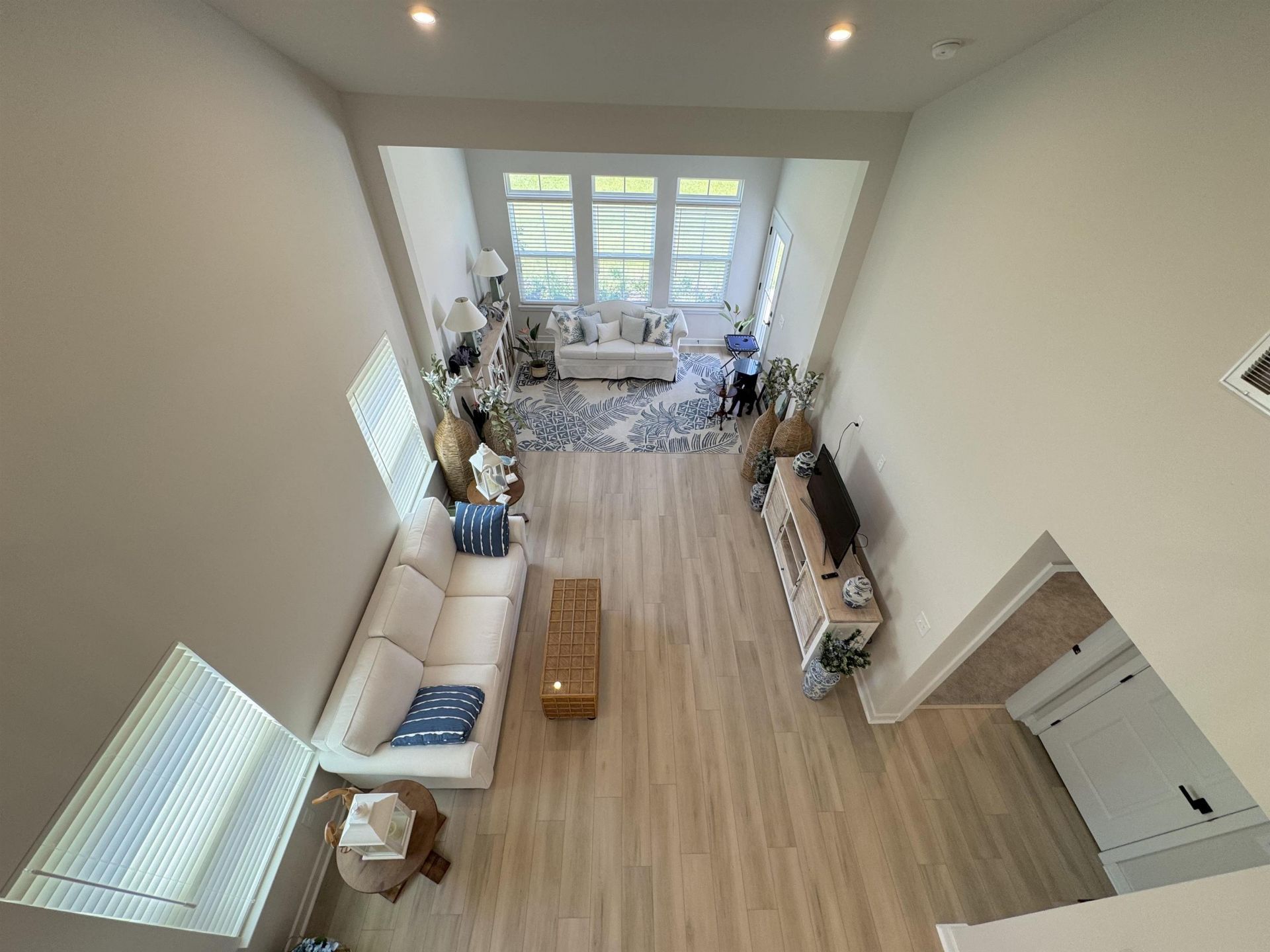 8802 Reya Rd  Photo 28