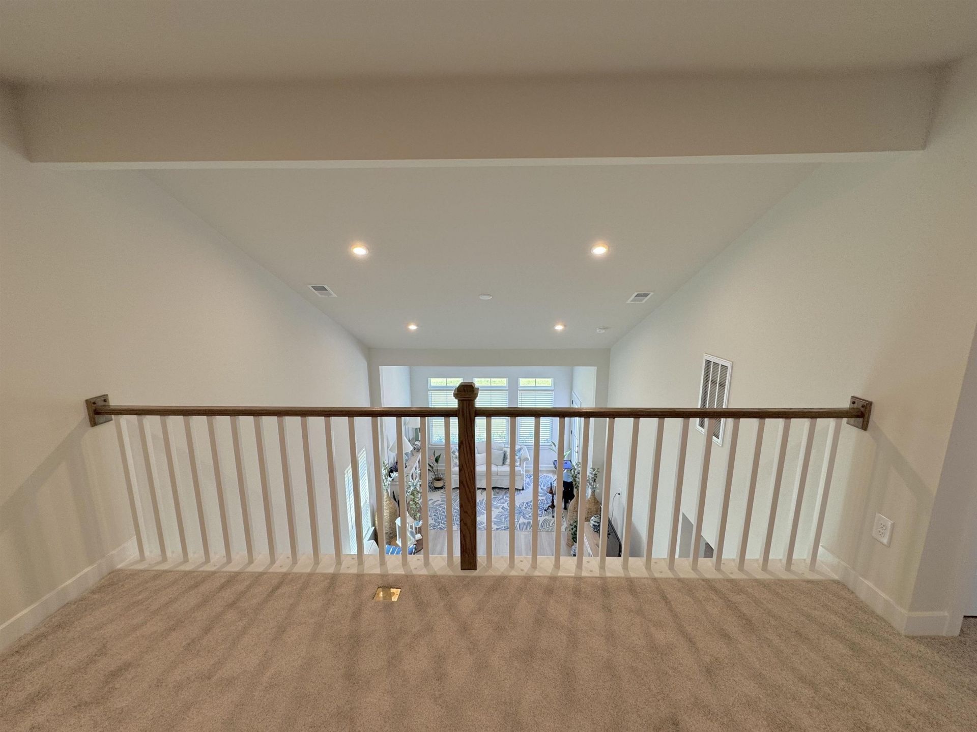 8802 Reya Rd  Photo 43