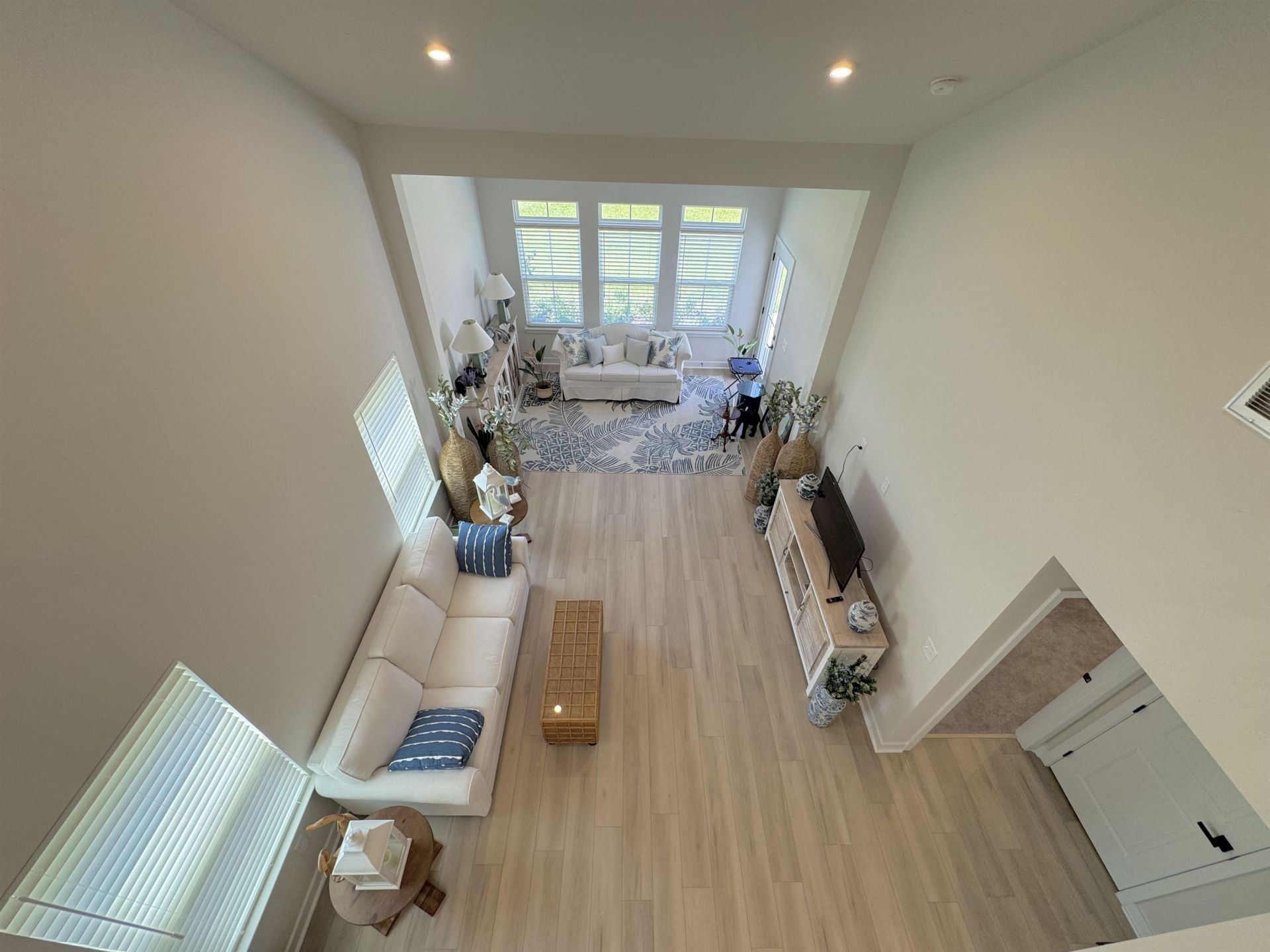 8802 Reya Rd  Photo 45