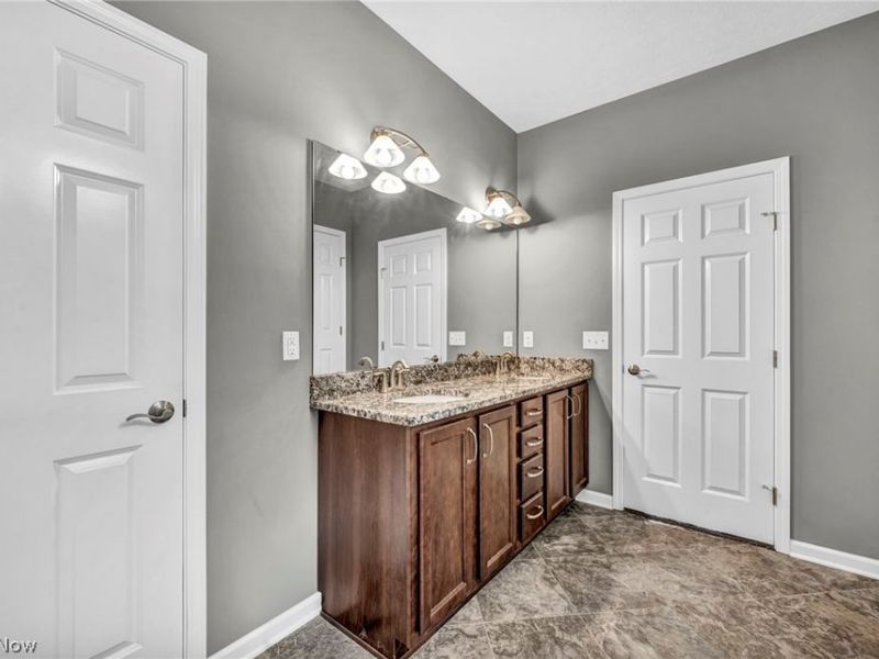 33243 Waterview Court, Avon Lake, OH 44012 Photo 11