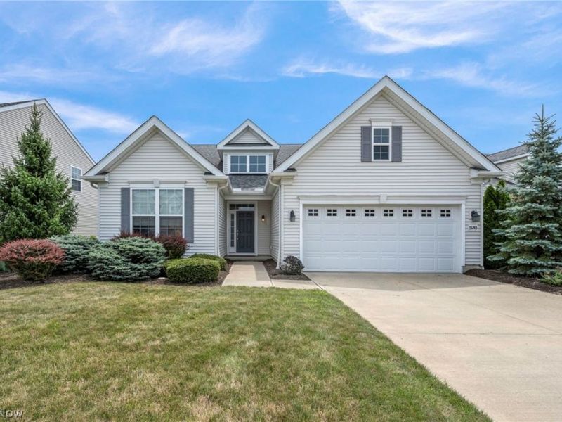 33243 Waterview Court, Avon Lake, OH 44012 Photo 3