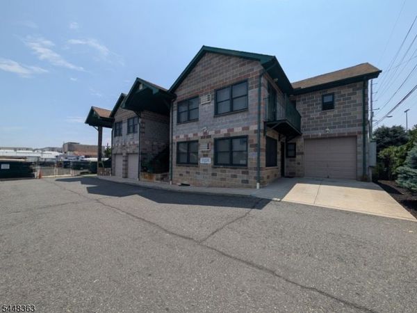 80 Schuyler Ave, Unit 5, Kearny, NJ 07032