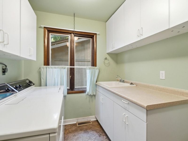 5598 London Groveport Road, Orient, OH 43146 Photo 26