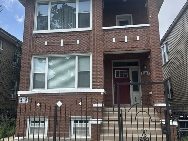 4212 S Campbell Avenue , Unit 1, Chicago, IL 60632