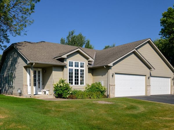 23037 Arrowhead Street NW, Saint Francis, MN 55070