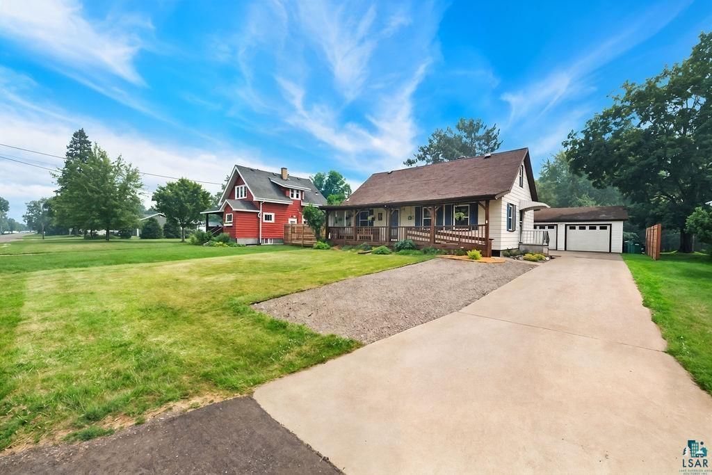 220 E Locust Street , Duluth, MN 55811 Main Photo