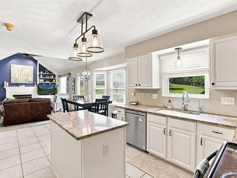 8843 Steeplechase Way, West Chester, OH 45069 Photo 14