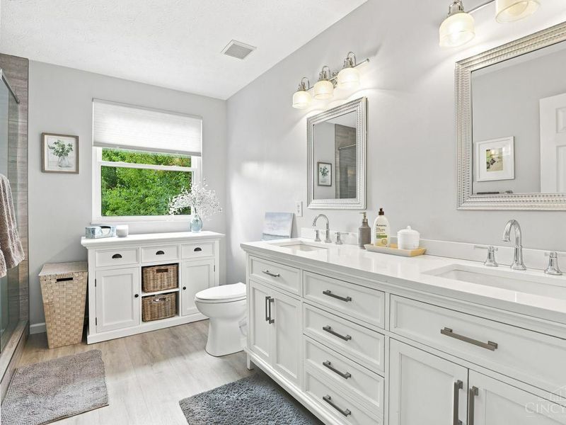 8843 Steeplechase Way, West Chester, OH 45069 Photo 25