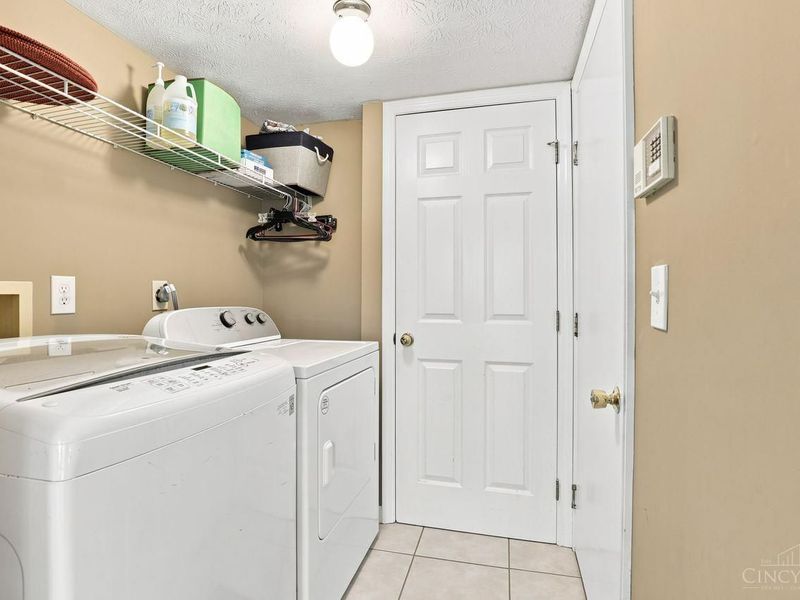 8843 Steeplechase Way, West Chester, OH 45069 Photo 27