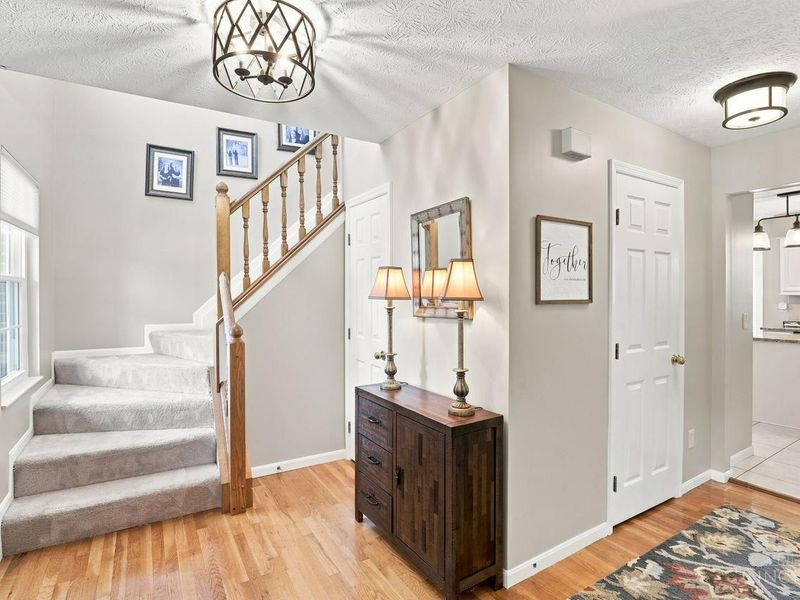 8843 Steeplechase Way, West Chester, OH 45069 Photo 5