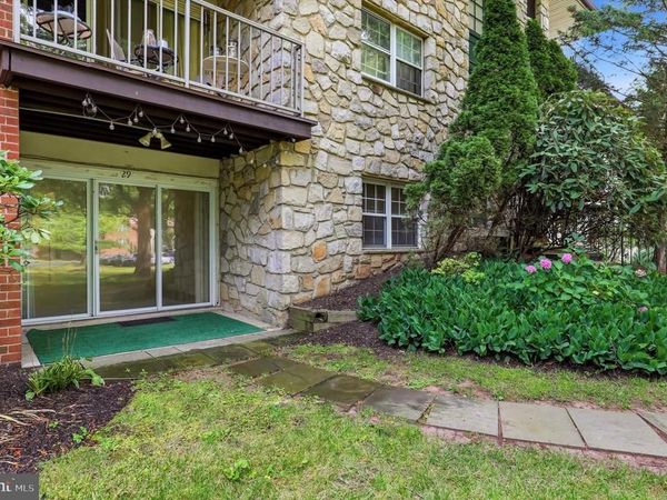 29 DRUMMERS LANE, WAYNE, PA 19087