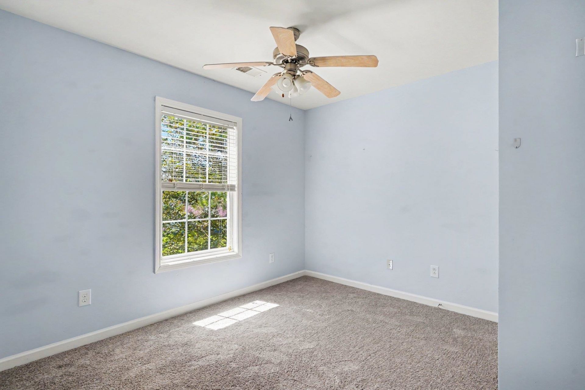 161 Abcaw Blvd. Photo 22