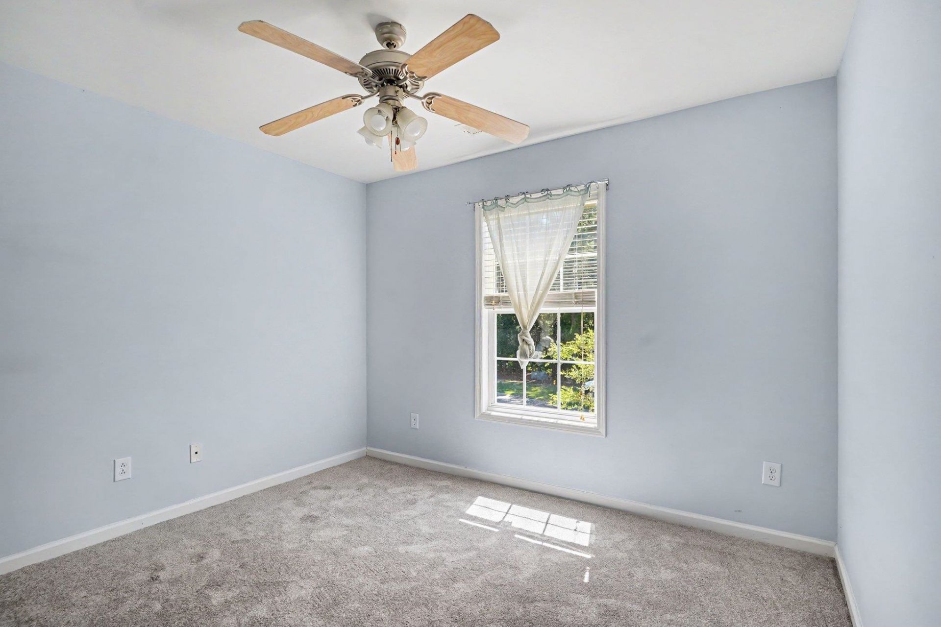 161 Abcaw Blvd. Photo 24