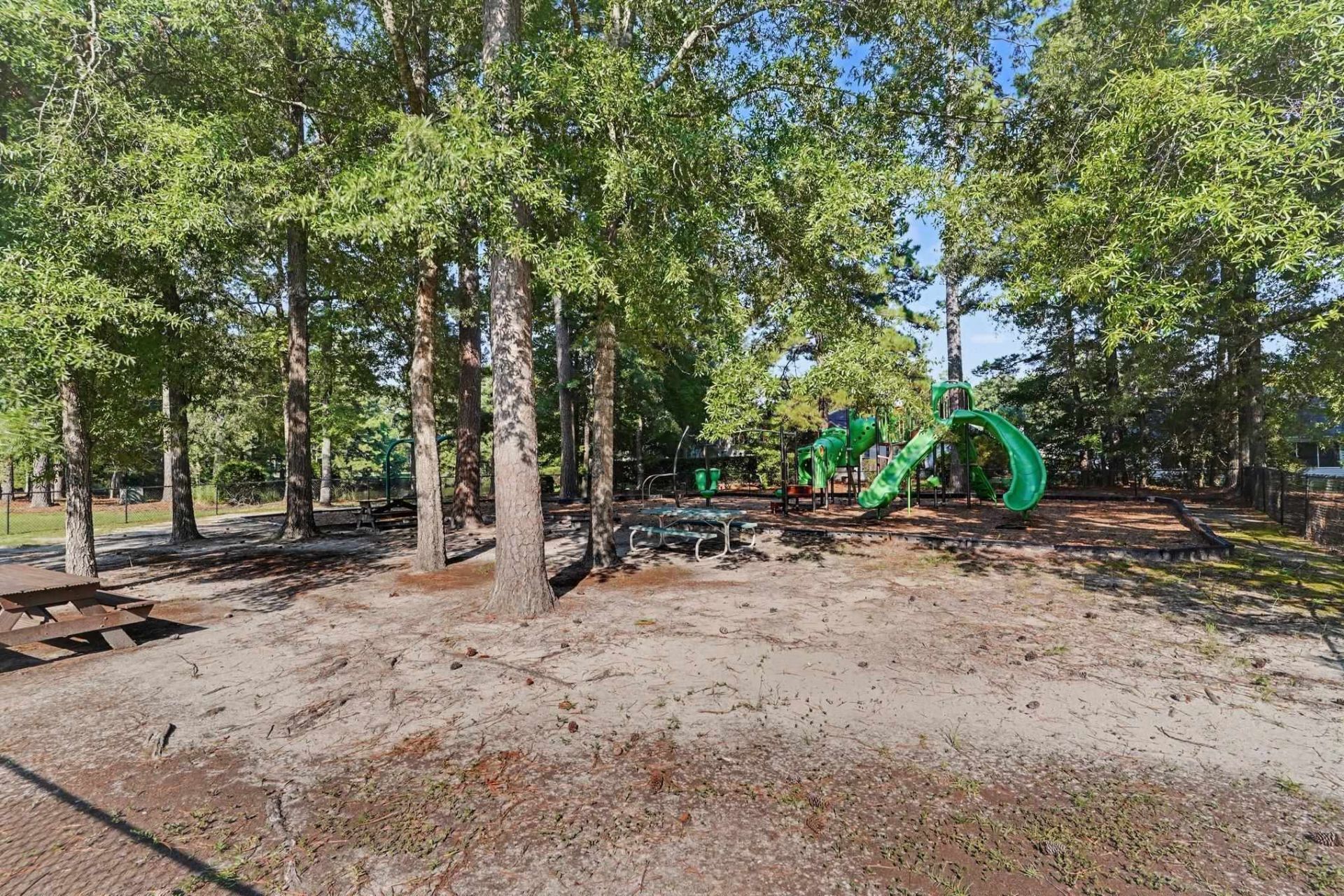 161 Abcaw Blvd. Photo 34