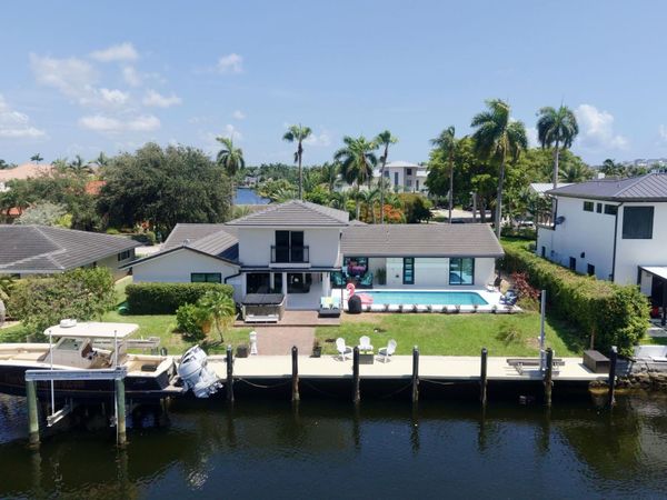 2380 SE 8TH Street, Pompano Beach, FL 33062