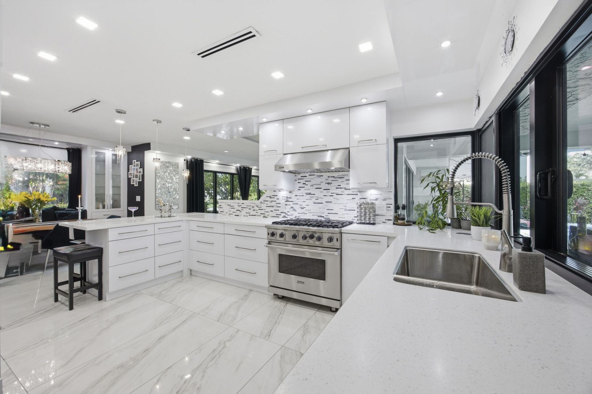 2380 SE 8th Street, Pompano Beach, FL 33062 Photo
