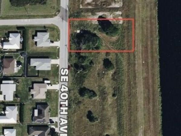 810 SE 40TH Avenue, Okeechobee, FL 34974