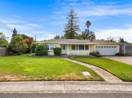 2661 Foothill Dr, Carmichael, CA 95608 Photo