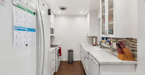 2661 Foothill Dr, Carmichael, CA 95608 Photo