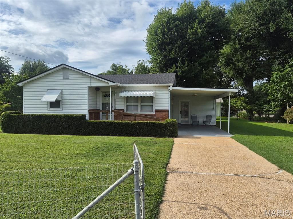 2208 South Avenue , Kennett, MO 63857 Main Photo
