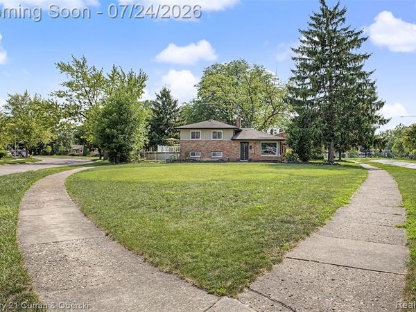 30633 Gladys Avenue, Westland, MI 48185