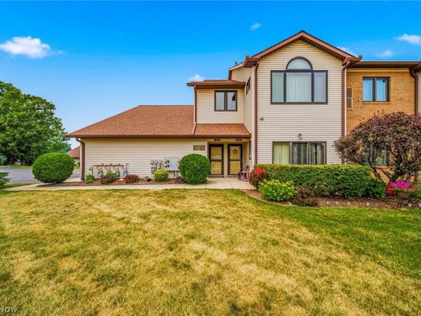 7194 Village Drive , Concord Twp, OH 44060
