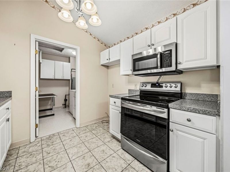 7194 Village Drive , Concord Township, OH 44060 Photo 12