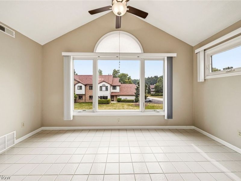 7194 Village Drive , Concord Township, OH 44060 Photo 5